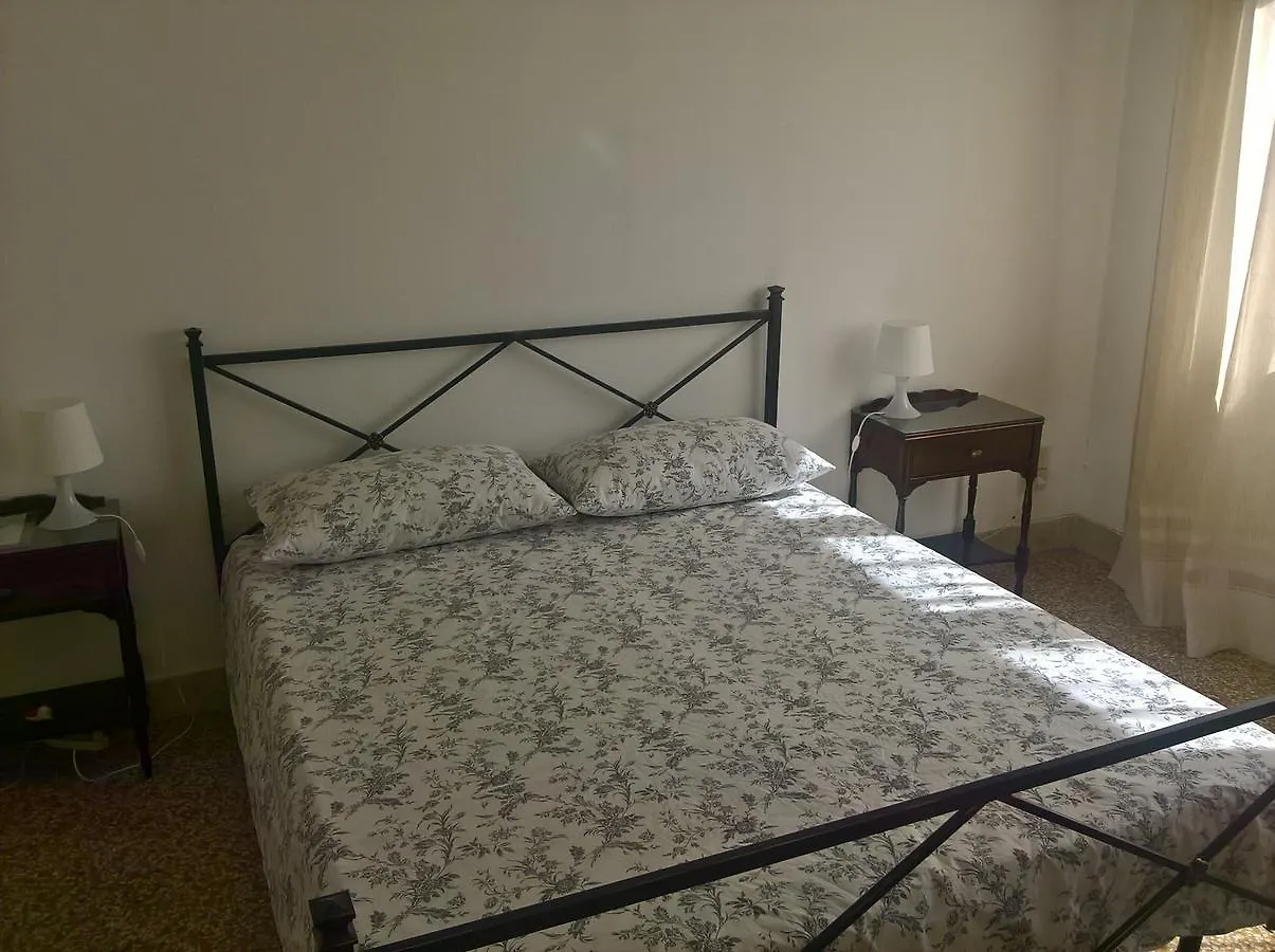 Marchese Ugo Bed and Breakfast Palermo